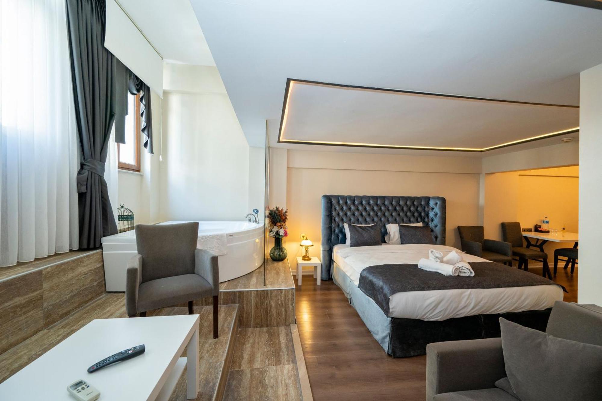 Aiza Suites Istanbul Exterior photo